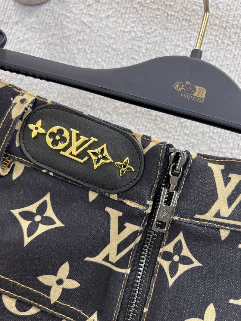 Contemporary Louis Vuitton Dress 131879