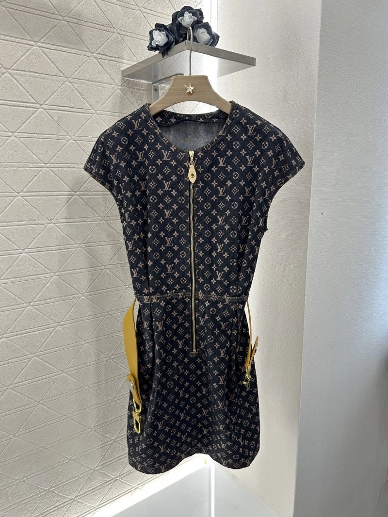 Louis Vuitton Dress Classic 131832