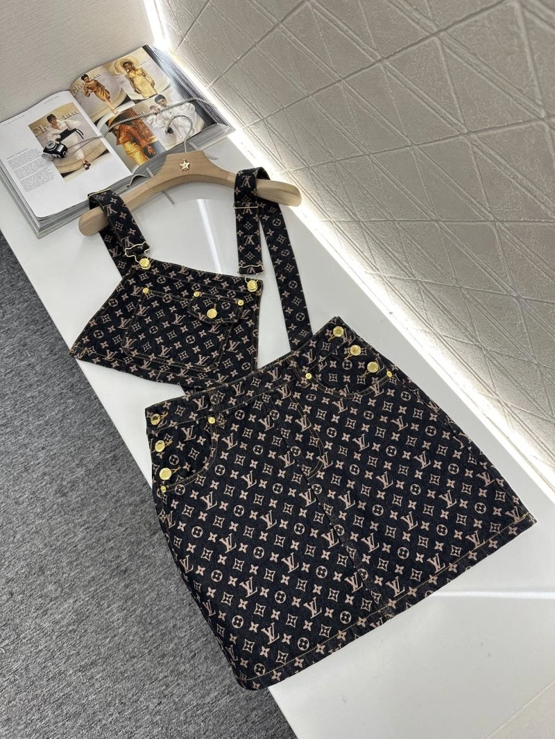 Louis Vuitton Dress ModernLook 131844