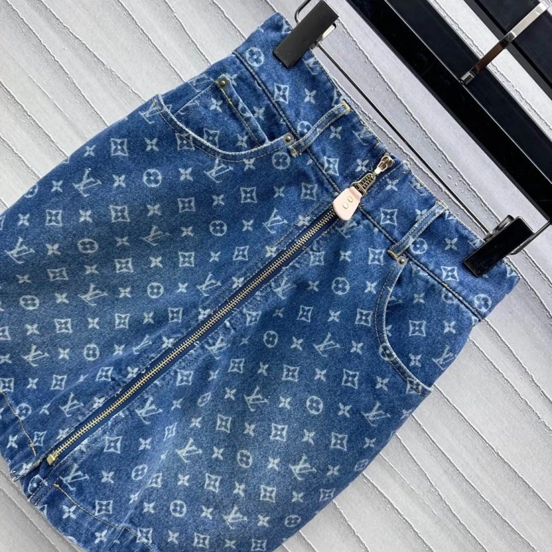 Breathable Louis Vuitton Dress 130887