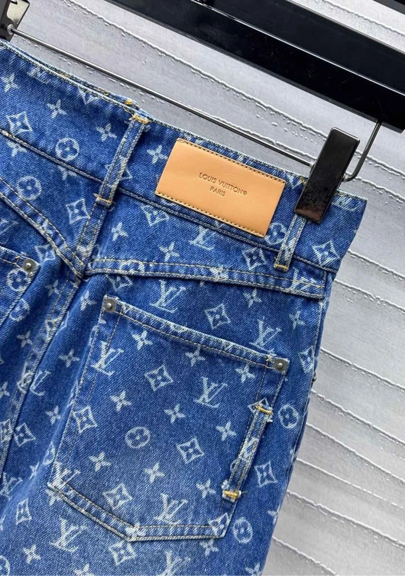 Breathable Louis Vuitton Dress 130887
