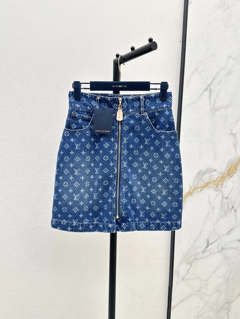 Louis Vuitton Dress DailyWear 130897