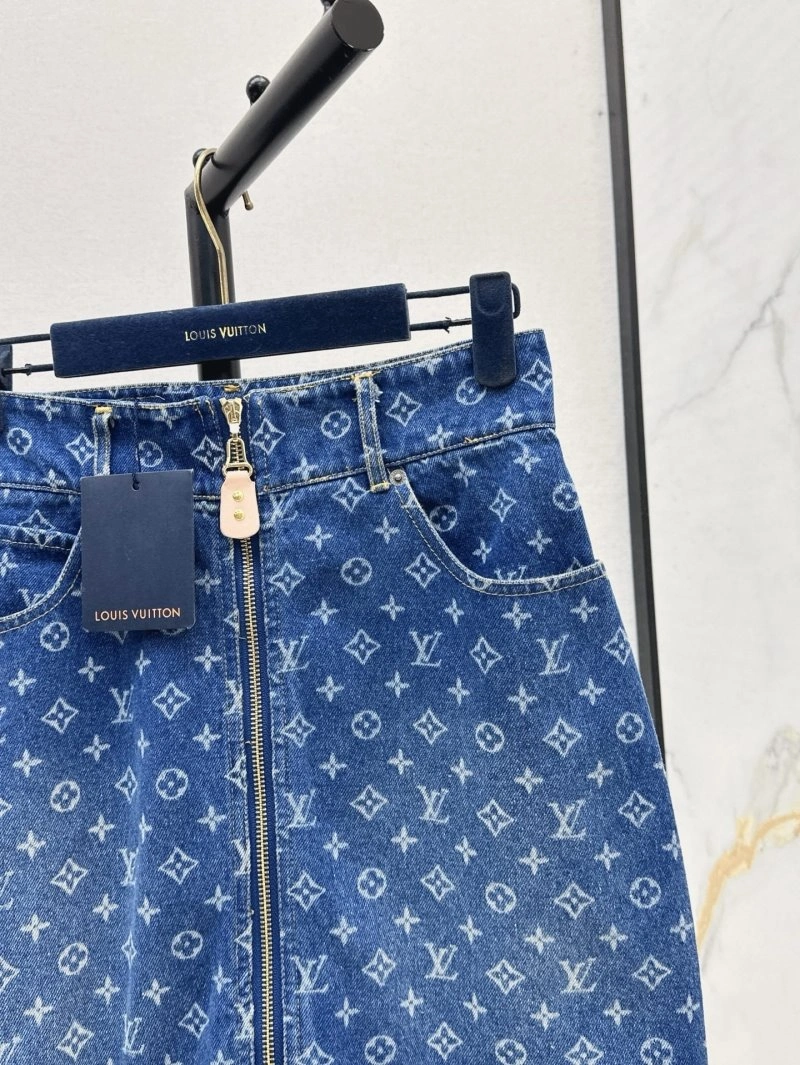 Louis Vuitton Dress DailyWear 130897