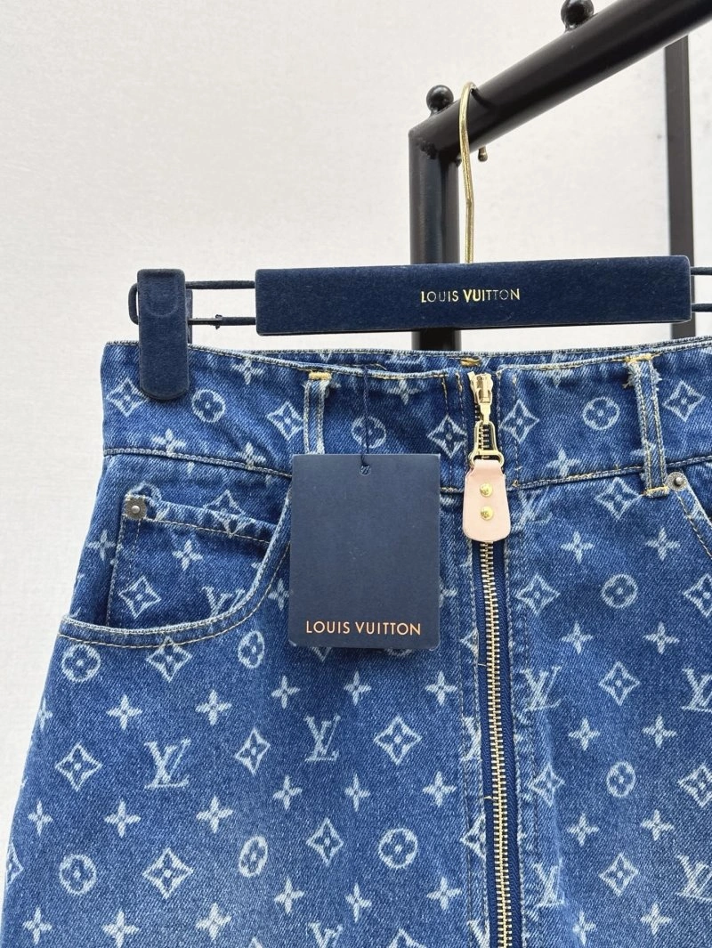 Louis Vuitton Dress DailyWear 130897