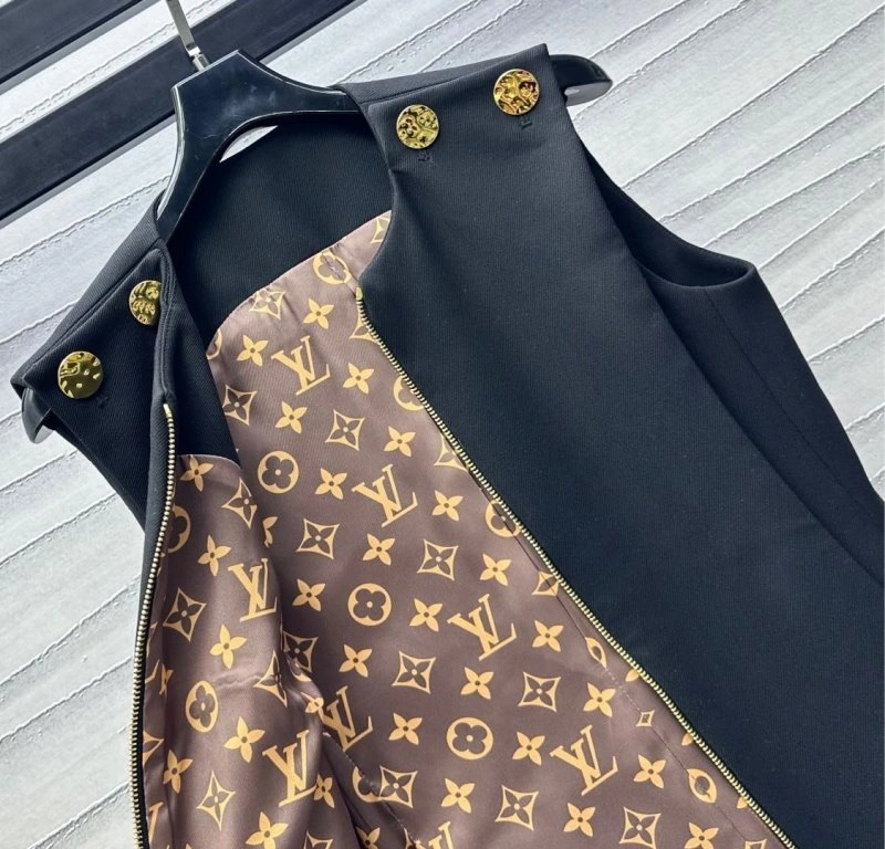 Vibrant Louis Vuitton Dress 130872