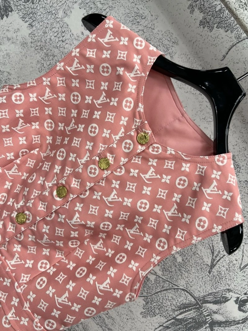 Louis Vuitton Dress TechFriendly 130877