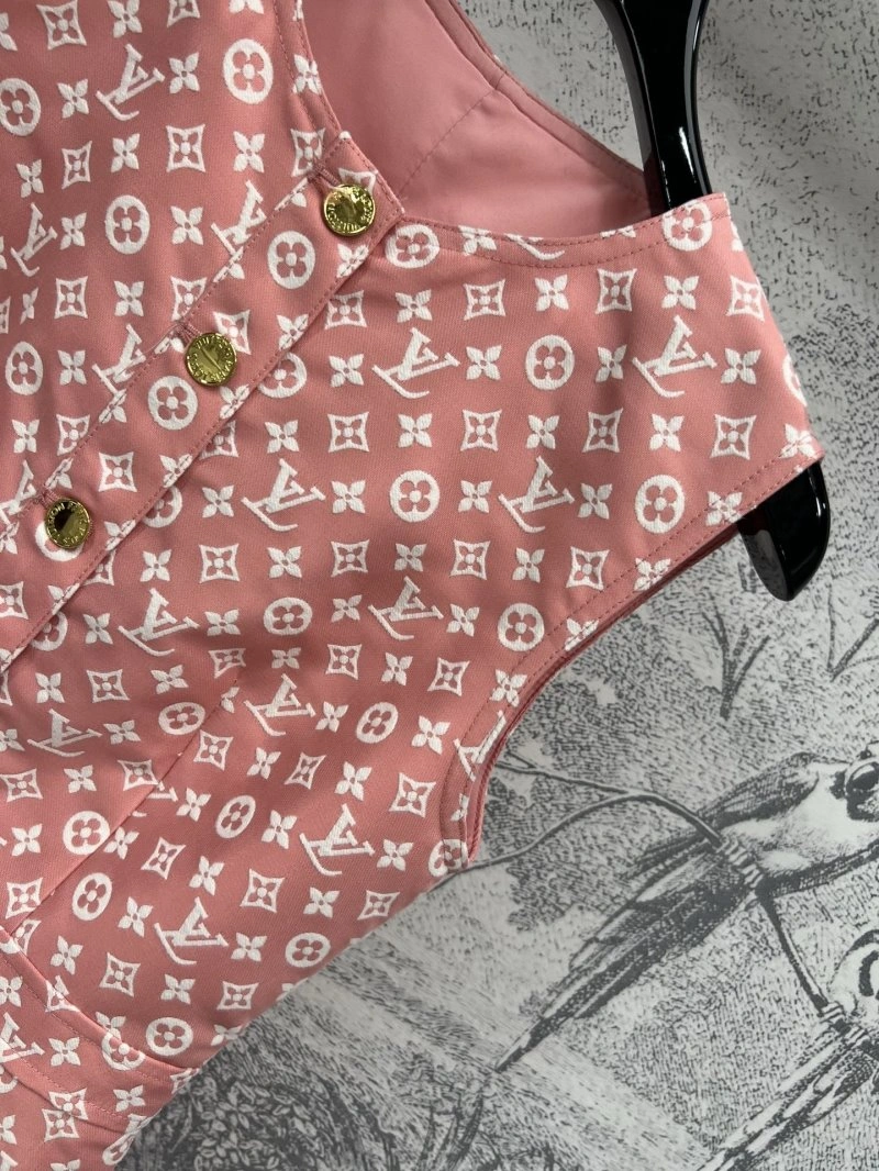 Louis Vuitton Dress TechFriendly 130877