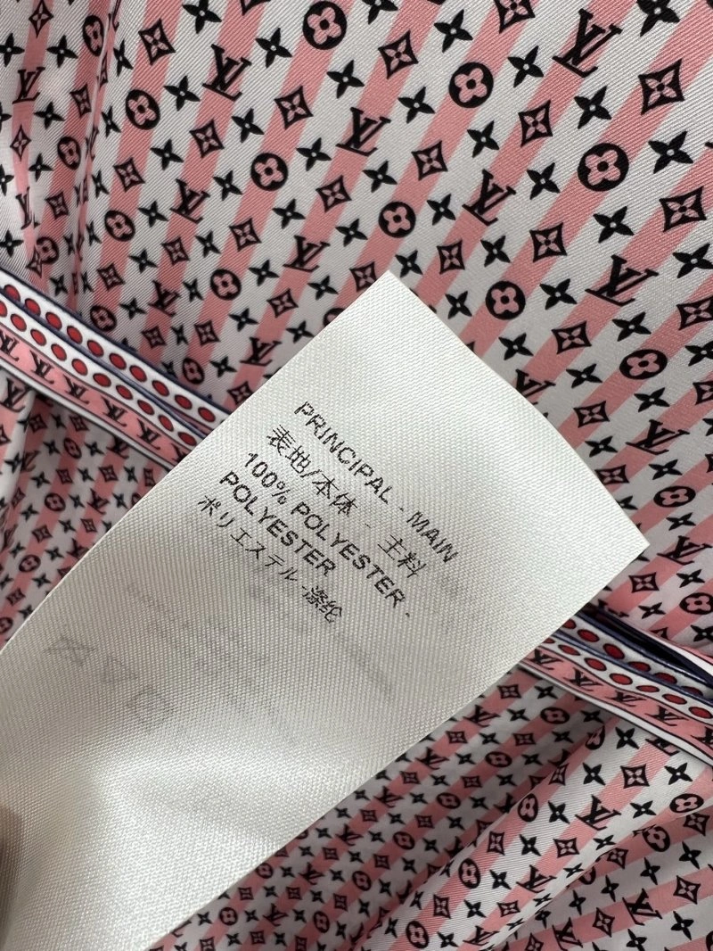 MultiPurpose Louis Vuitton Dress 130845