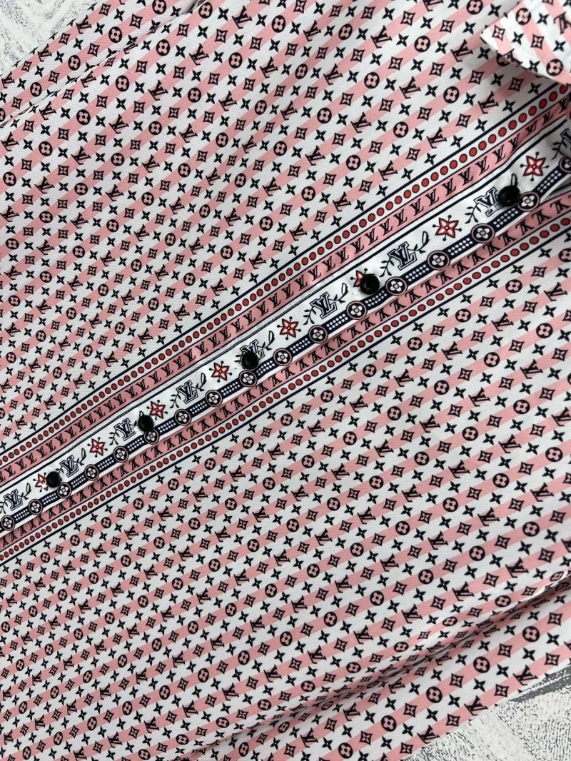 Louis Vuitton Dress GoAnywhere 130844