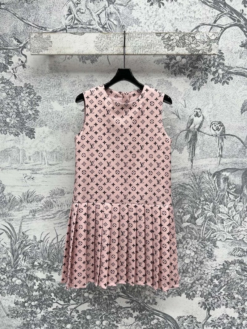 Neat Louis Vuitton Dress 130843