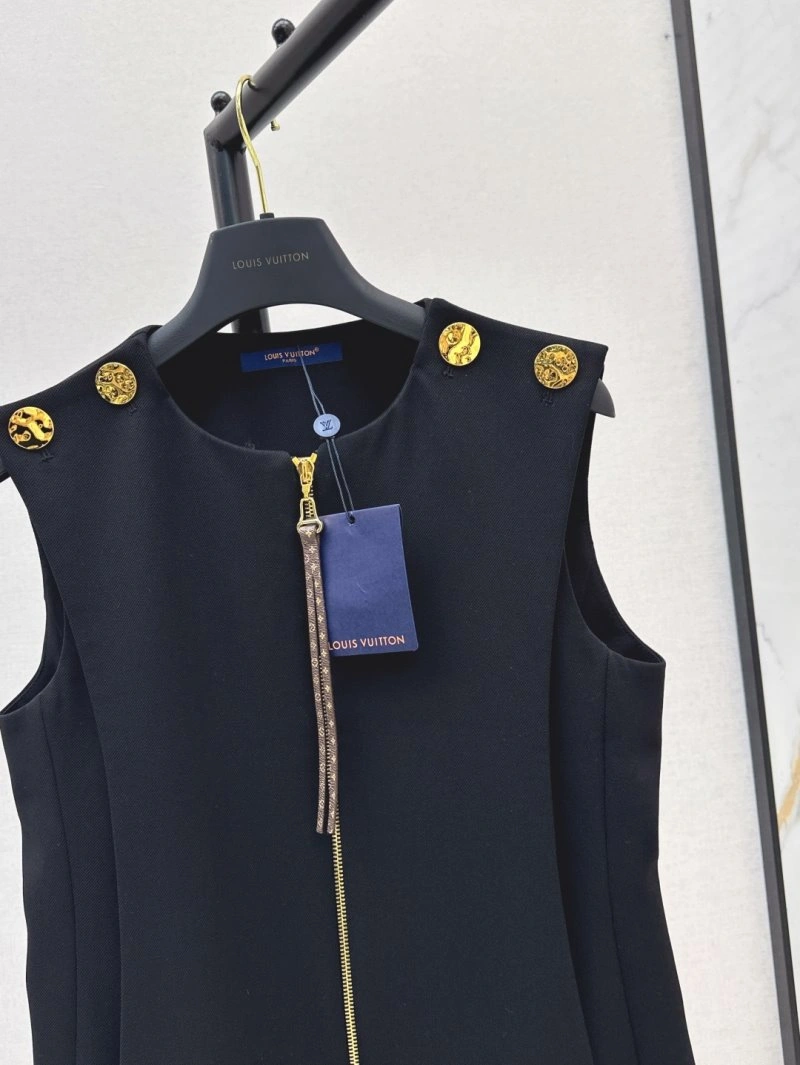 Effortless Louis Vuitton Dress 130840