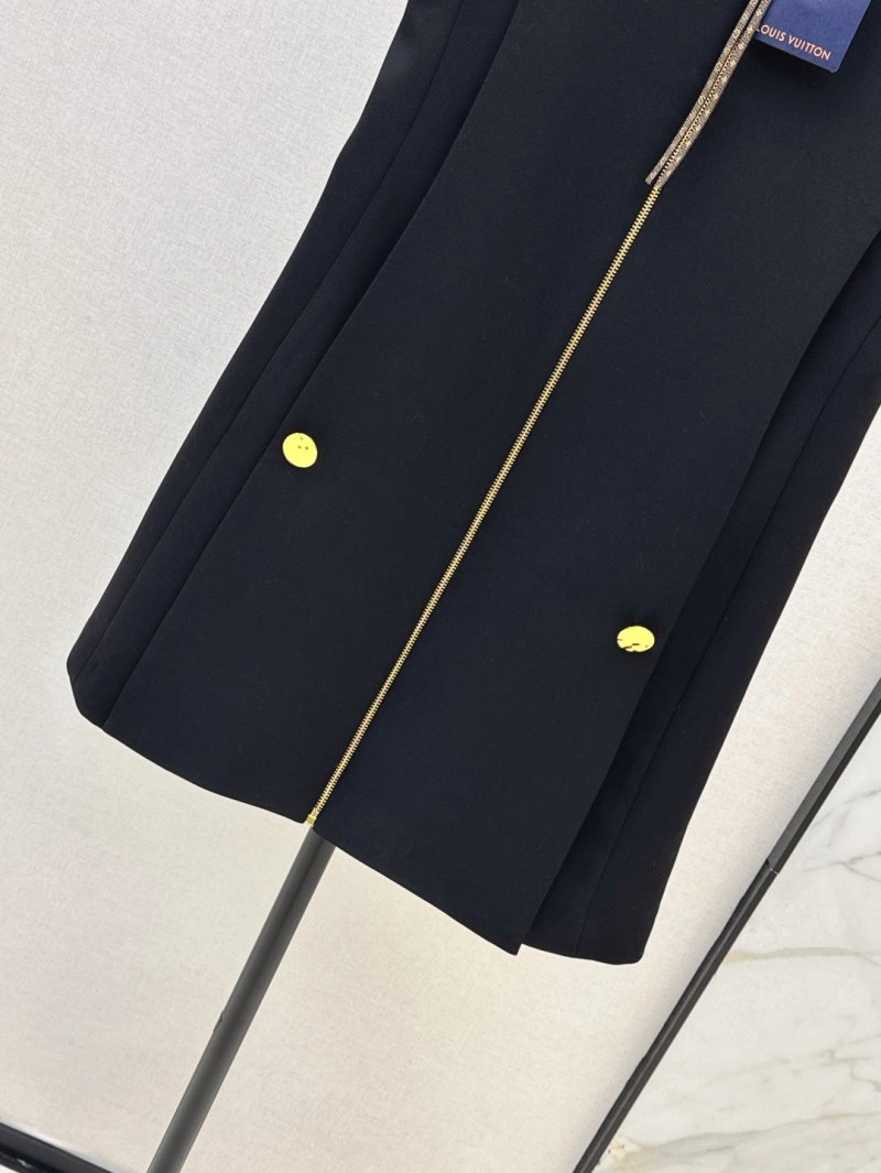 Effortless Louis Vuitton Dress 130840