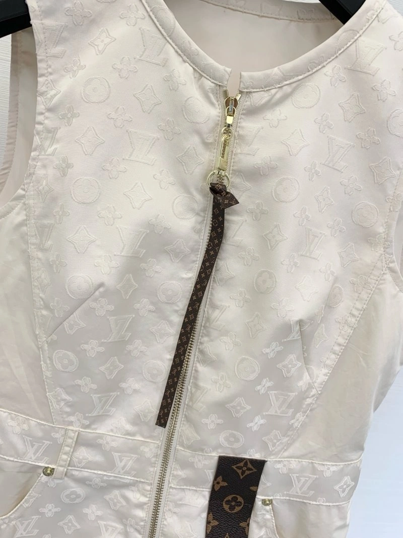 Louis Vuitton Dress Versatile 130838