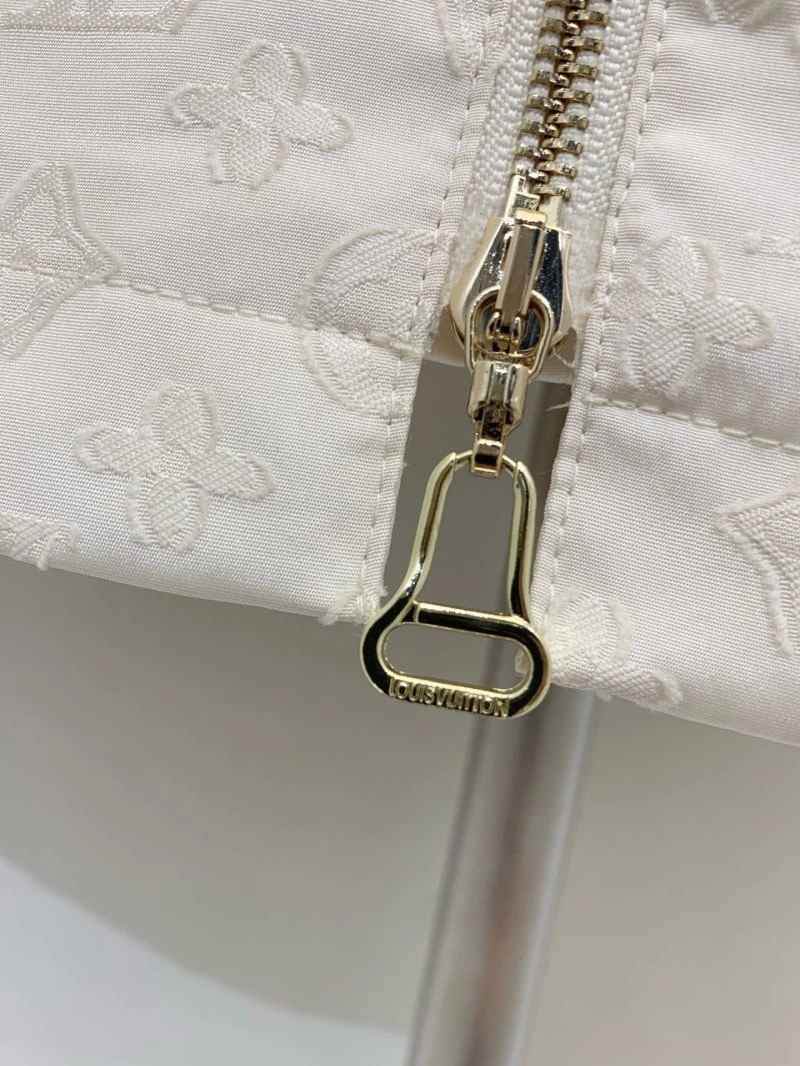 Louis Vuitton Dress Versatile 130838