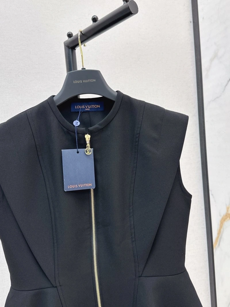 Contemporary Louis Vuitton Dress 130835