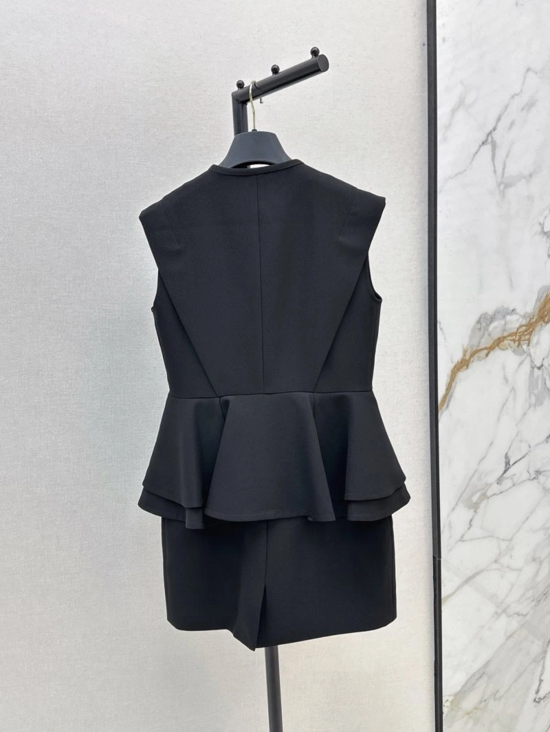 Contemporary Louis Vuitton Dress 130835