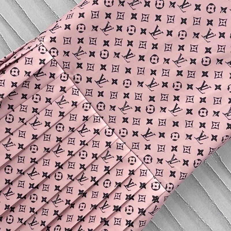 Breathable Louis Vuitton Dress 130837