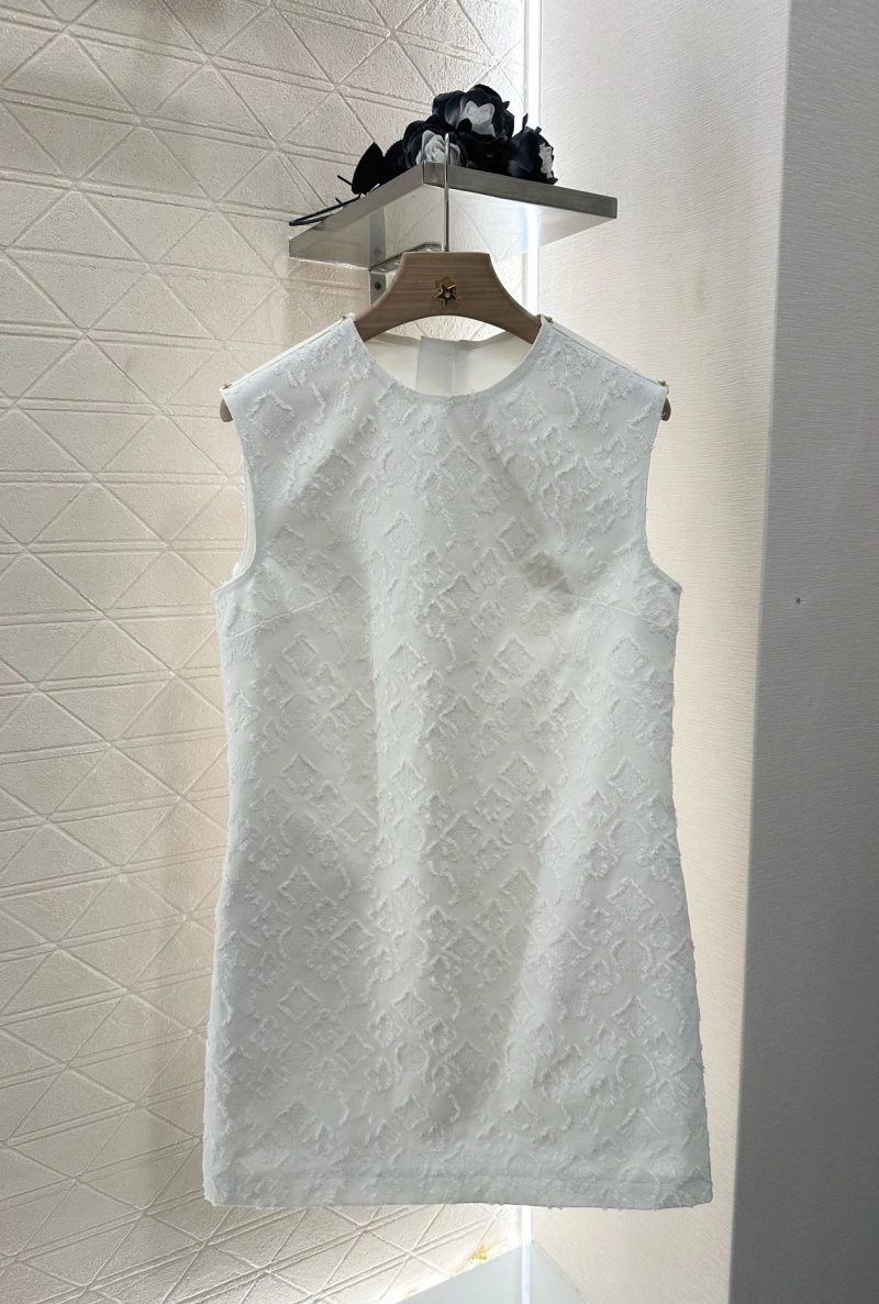 Louis Vuitton Dress Sporty 131466