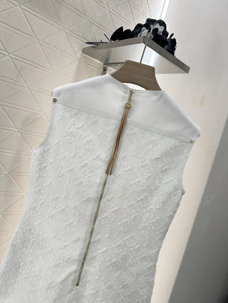 Louis Vuitton Dress Sporty 131466