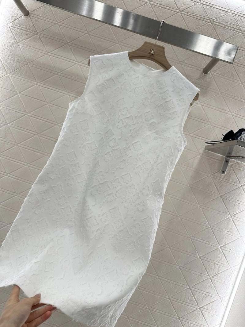 Louis Vuitton Dress Sporty 131466