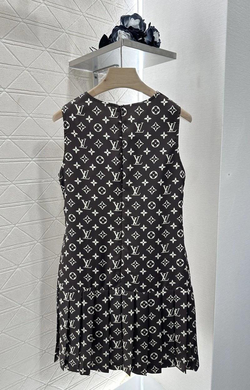Louis Vuitton Dress Durable 131460