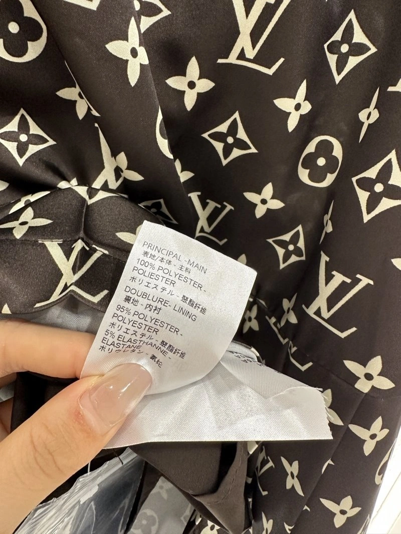 Louis Vuitton Dress Durable 131460
