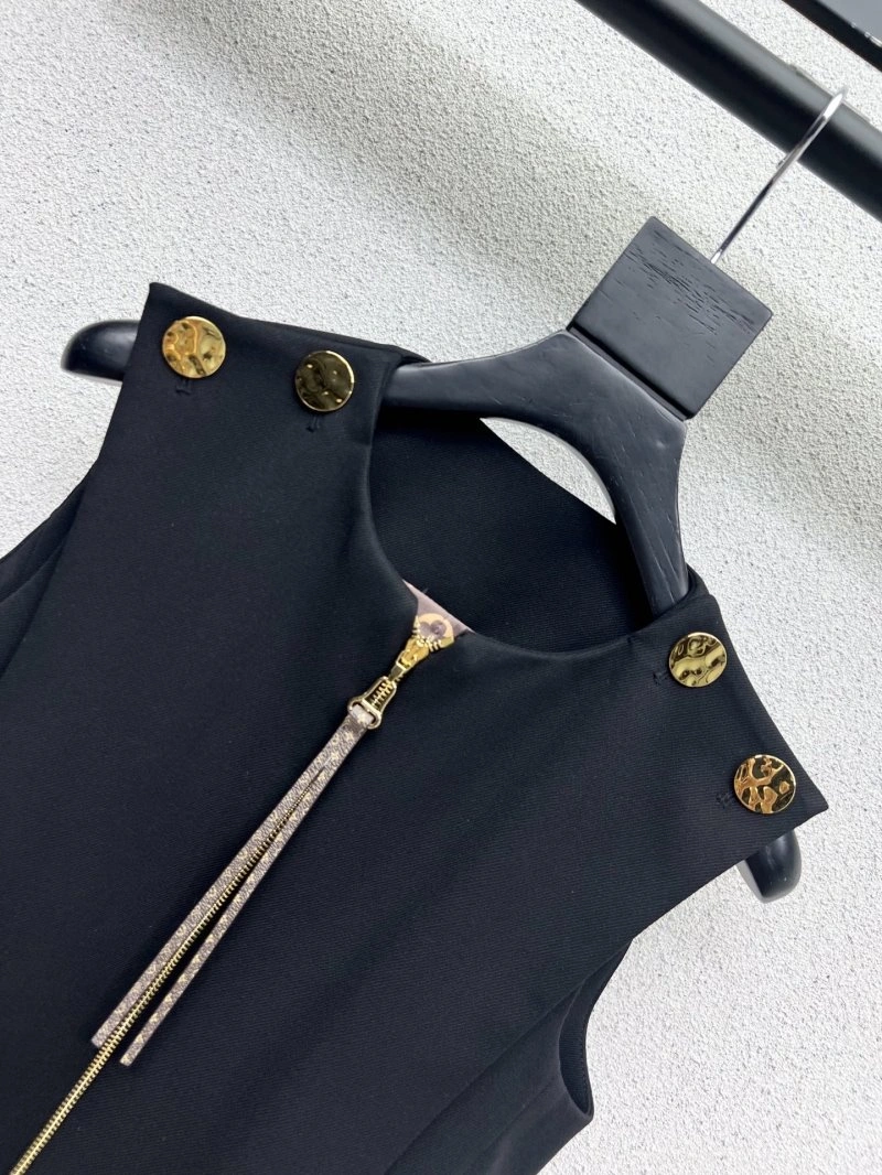 Stylish Louis Vuitton Dress 131471
