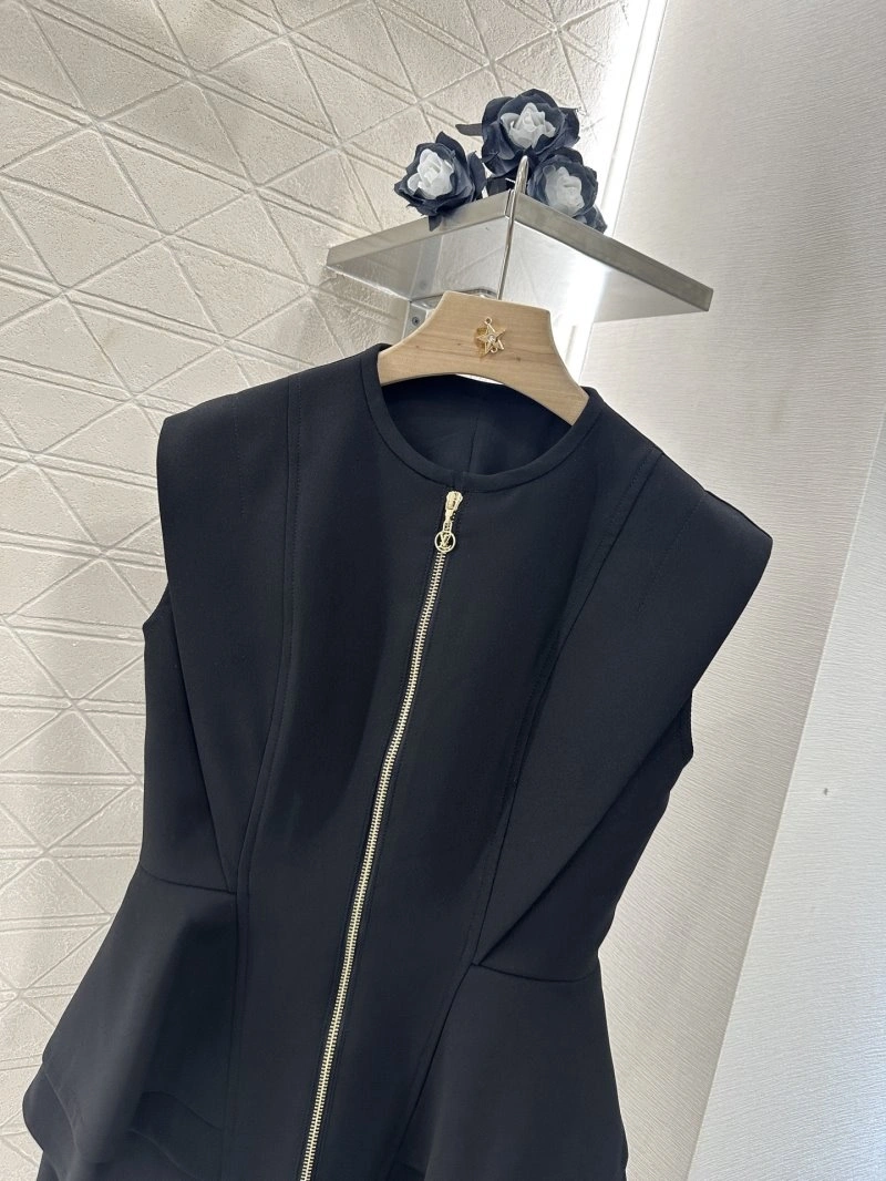 Louis Vuitton Dress OdorResistant 131442