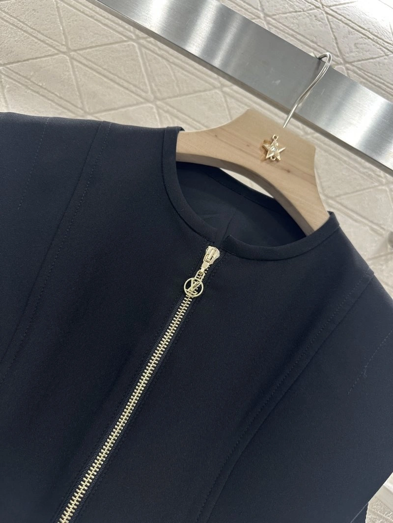 Louis Vuitton Dress OdorResistant 131442