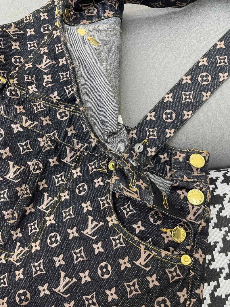 Louis Vuitton Dress DailyWear 131440