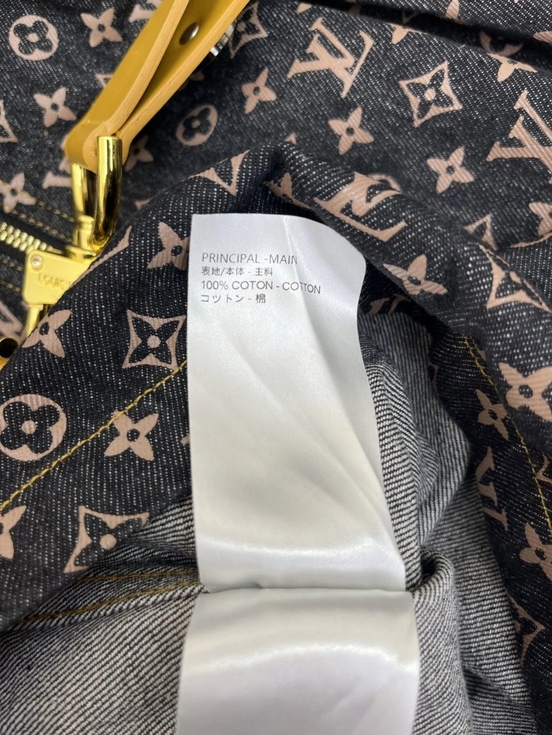 Louis Vuitton Dress Breathable 131448