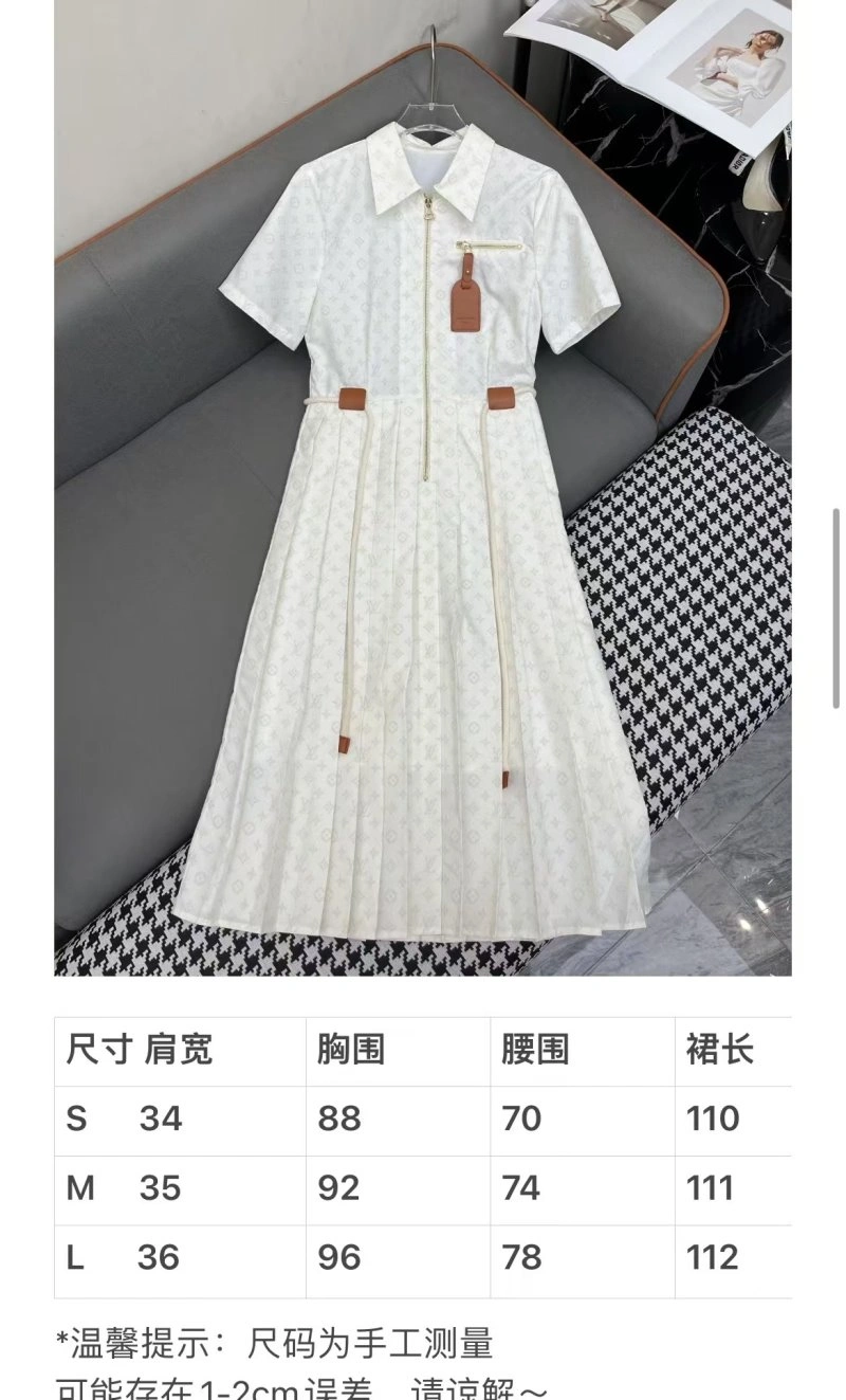 Louis Vuitton Dress WaterResistant 131436