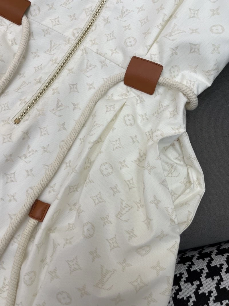 Supportive Louis Vuitton Dress 131435