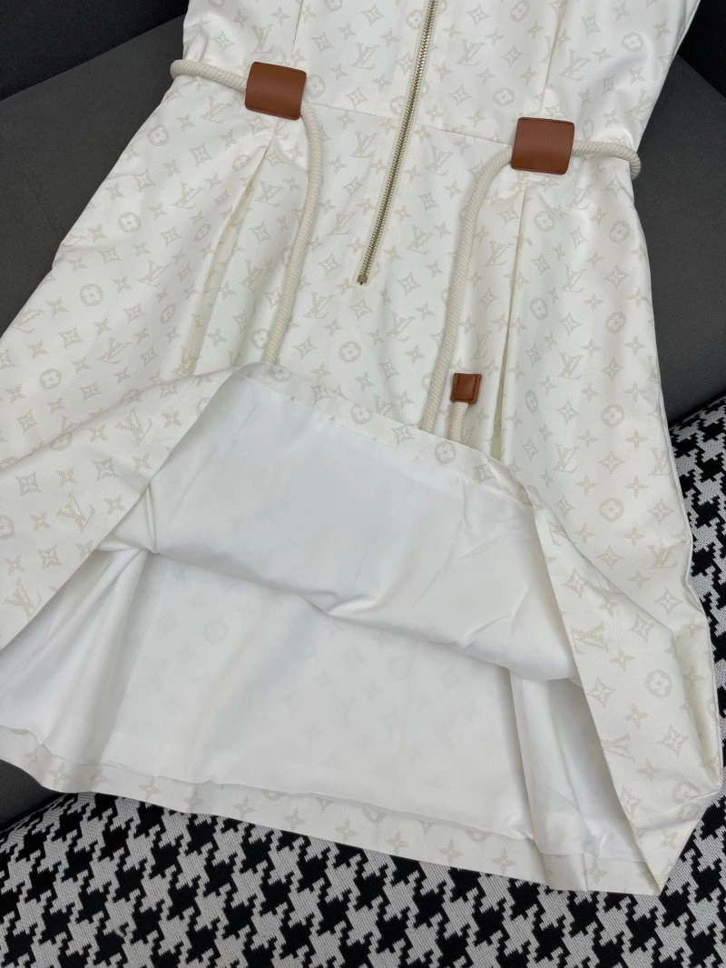 Supportive Louis Vuitton Dress 131435