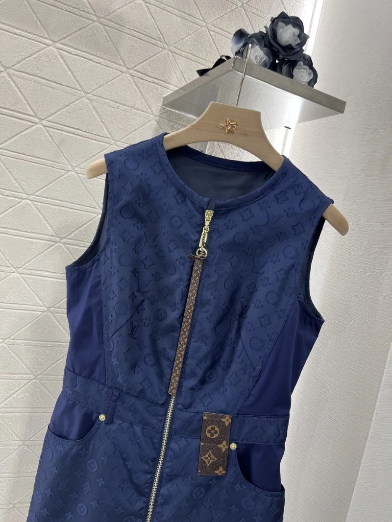 WaterResistant Louis Vuitton Dress 131289