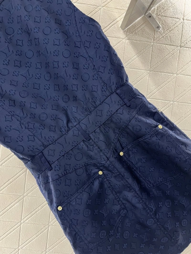 WaterResistant Louis Vuitton Dress 131289