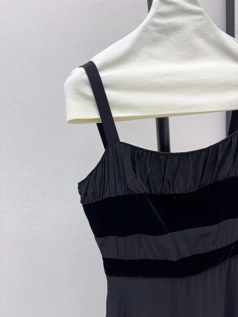 Louis Vuitton Dress TravelReady 131270