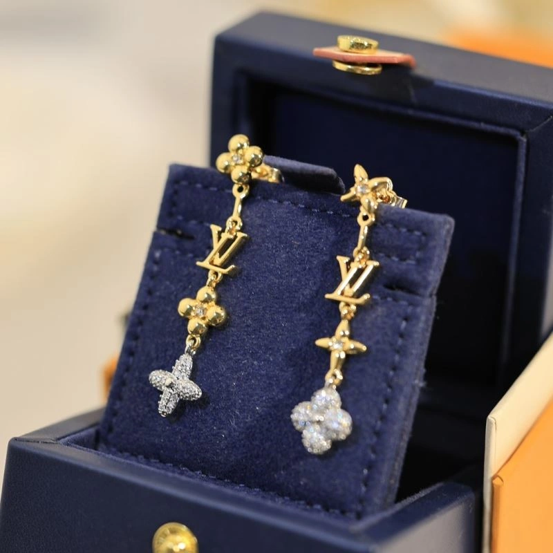 Stretchable Louis Vuitton Earrings 251413