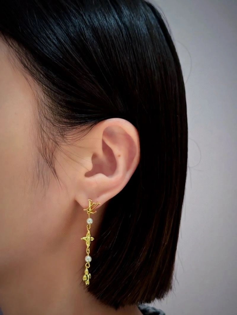 Breathable Louis Vuitton Earrings 251399