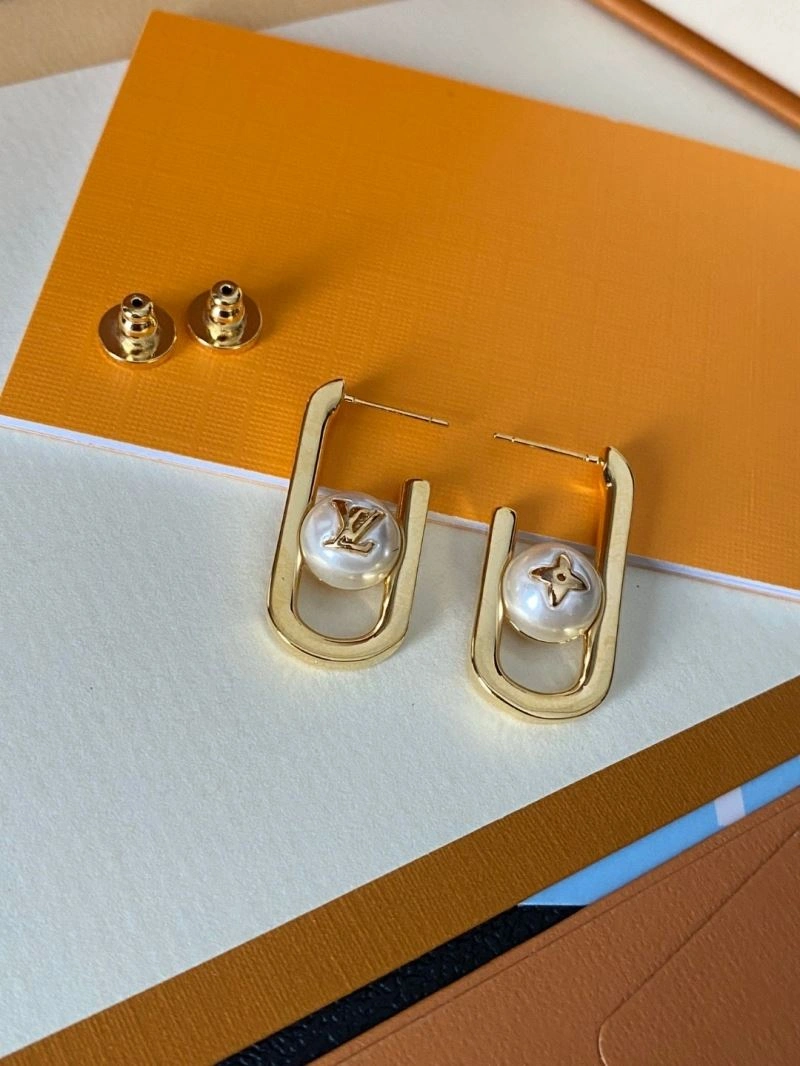 Sophisticated Louis Vuitton Earrings 251394