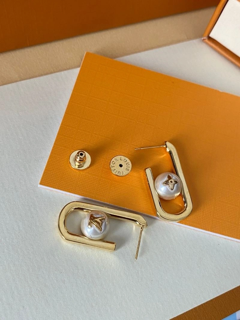 Sophisticated Louis Vuitton Earrings 251394