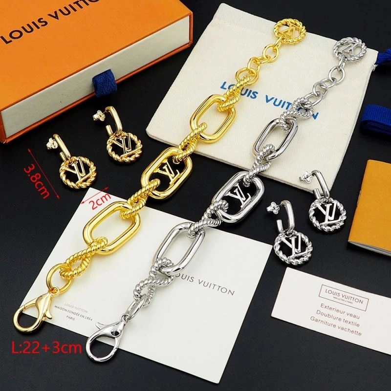 Louis Vuitton Earrings Packable 251264