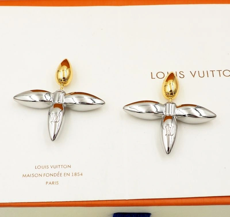 Lightweight Louis Vuitton Earrings 251736