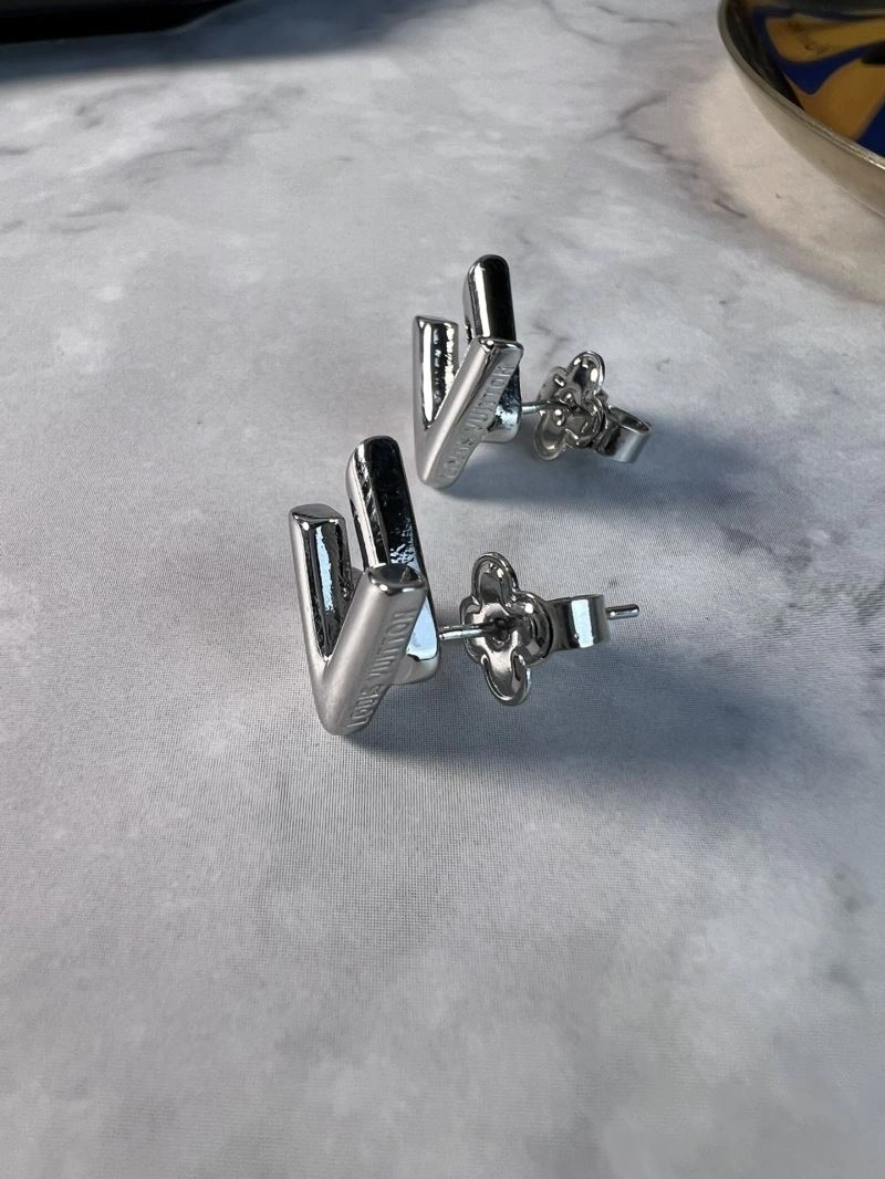 Classic Louis Vuitton Earrings 251716