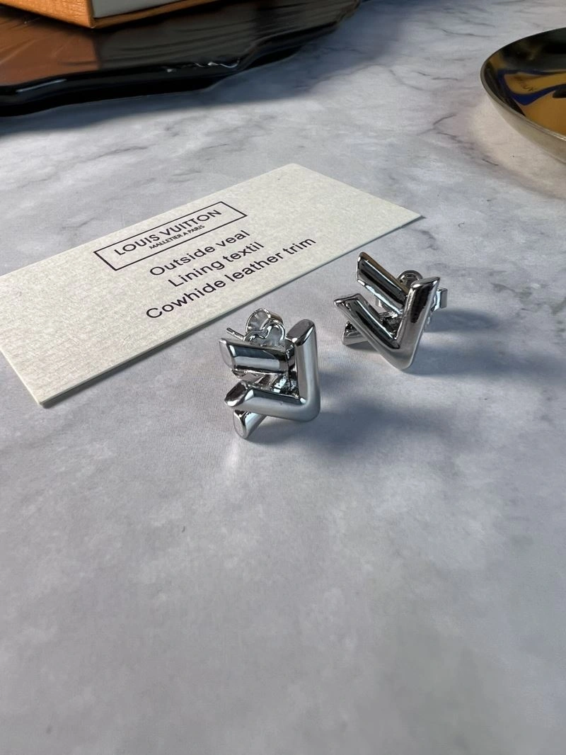 Classic Louis Vuitton Earrings 251716