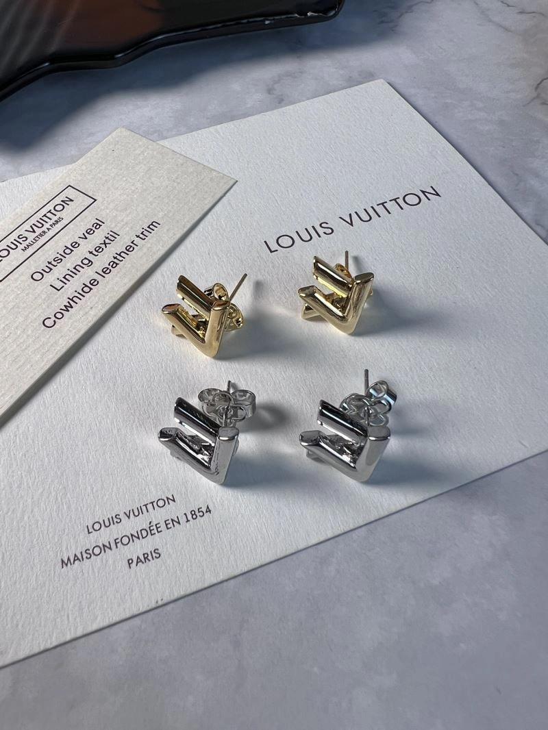 Classic Louis Vuitton Earrings 251716