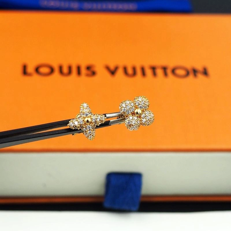Casual Louis Vuitton Earrings 251713