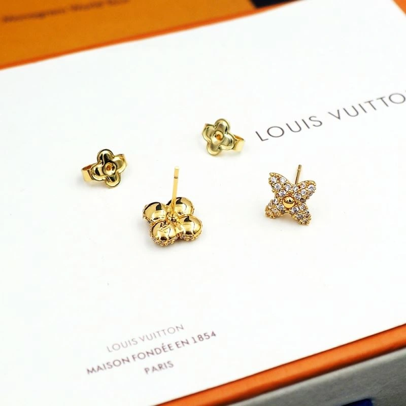 Casual Louis Vuitton Earrings 251713