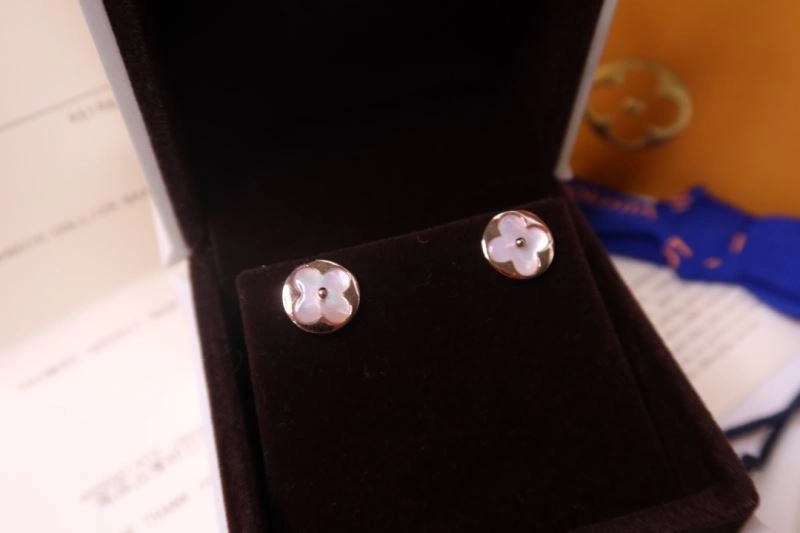 Louis Vuitton Earrings TimelessDesign 251690