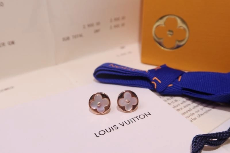 Louis Vuitton Earrings TimelessDesign 251690